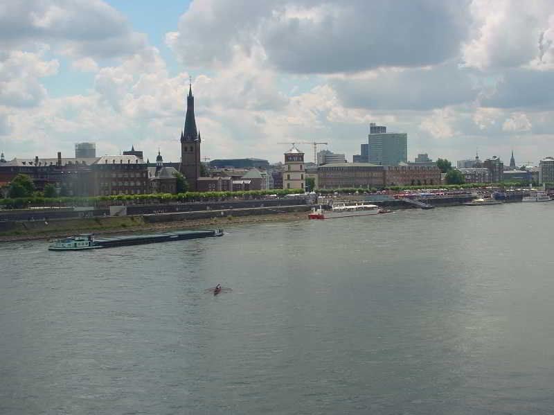 Hotel Paris Dusseldorf Luaran gambar
